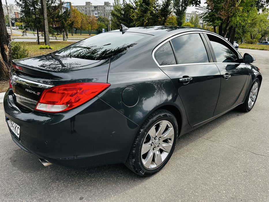 Продам buick Regal 2012 год