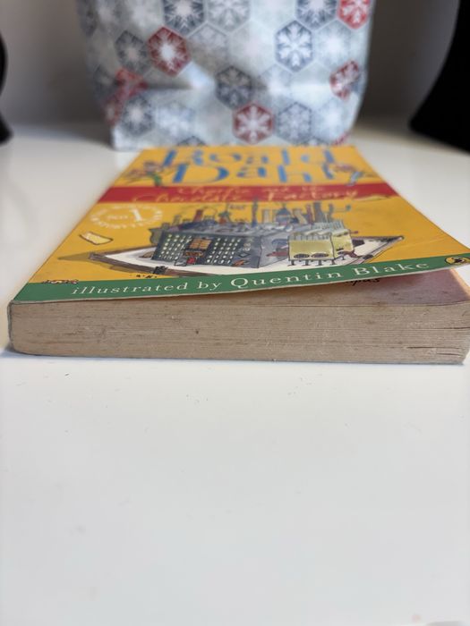 2 livros juvenis em inglês