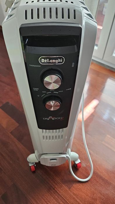 Aquecedor a óleo Delongui 2500W TRD4 1025