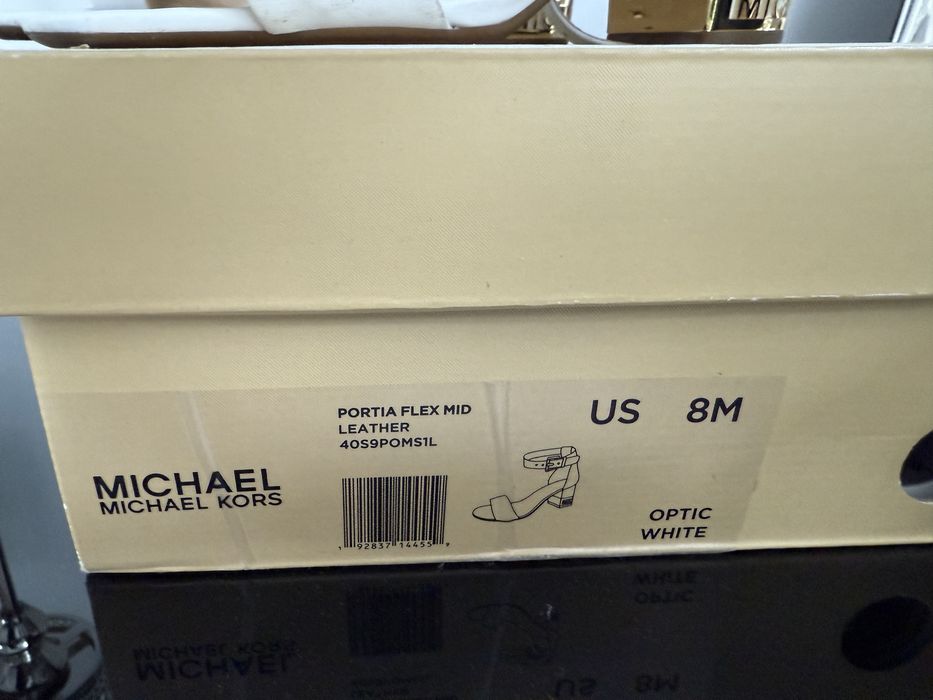 Босоніжки оригінал Miichael Kors 39 р
