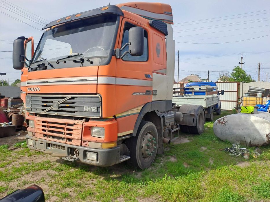 Volvo FH 12 двигатель D12D, 2003 г. ,  FH 12 D12A 1997 г. по запчастям