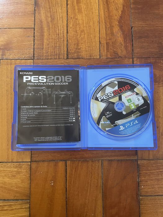 Pro Evolution Soccer 2016 (PES 2016)