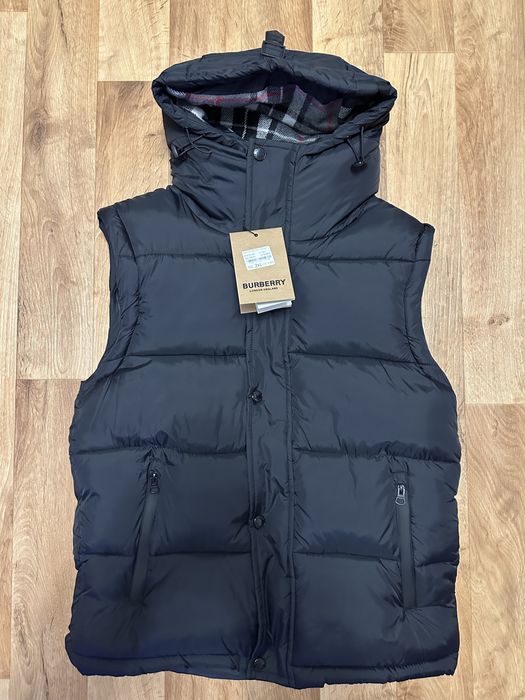 Burberry London England (куртка,пуховик)