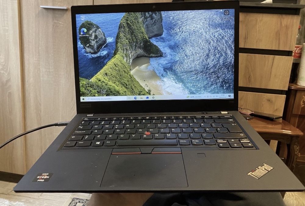 Laptop Lenovo T495