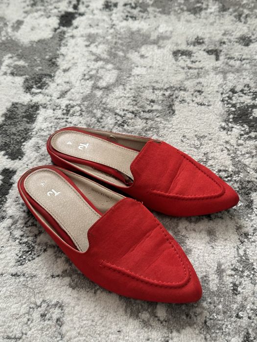 Стильні лофери , мюлі