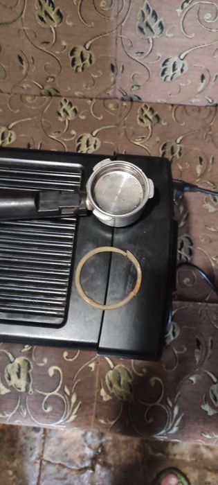 Продам кавомашини у відмінно робочому стані,,,