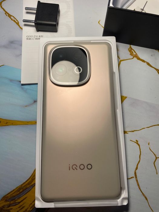 Vivo Z10 Turbo Pro 24/256 gb идеал