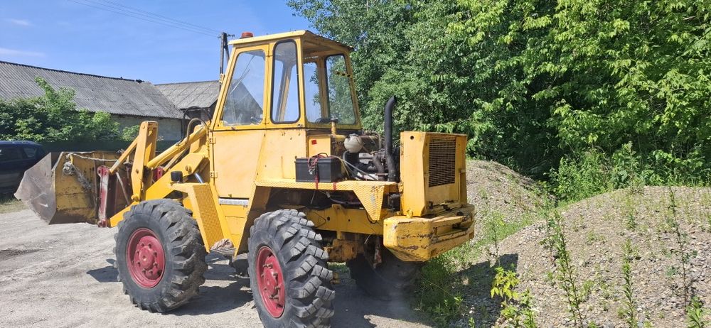 Ładowarka kołowa KRAMER 411 4x4