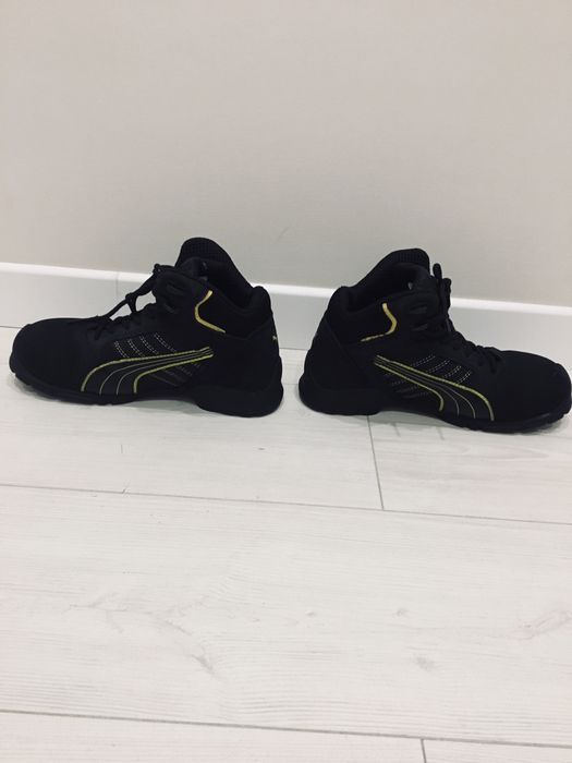Черевики для роботи Puma Amsterdam. Розмір 39. Устілка 26 см .