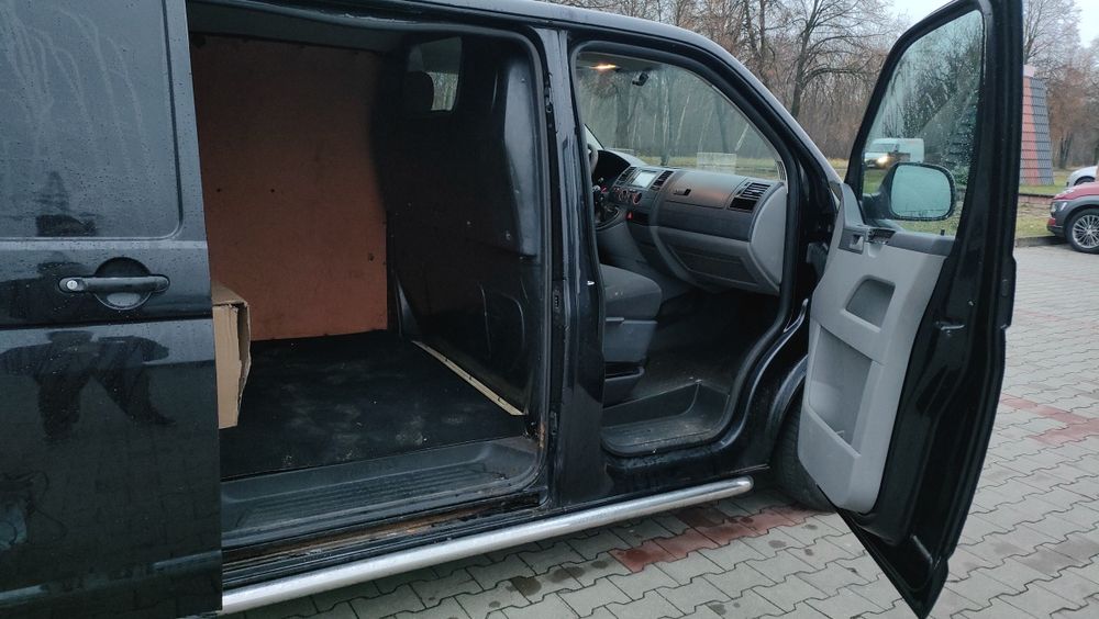 Volkswagen Transporter T5  2.5 TDI 2008r long