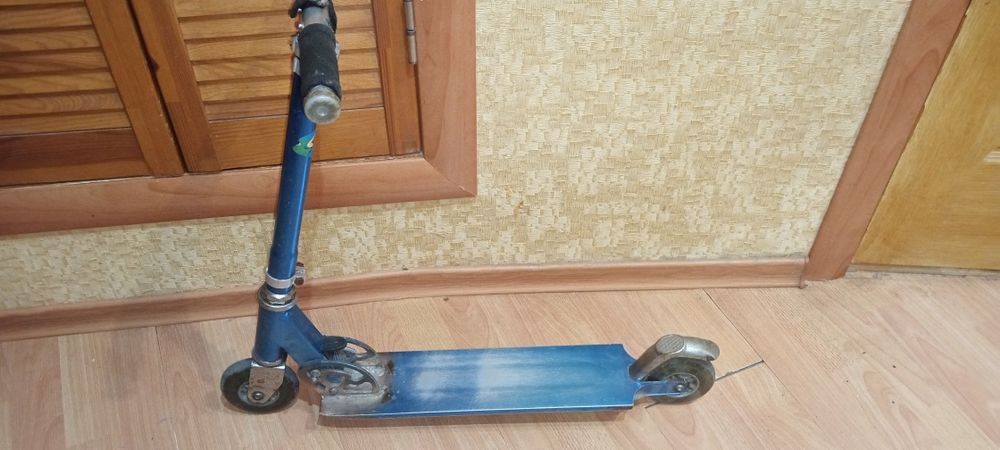 Самокат трековий