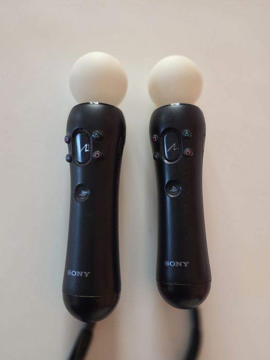 Konsola PS4 1TB plus gry