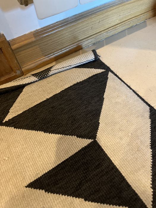 Tapete Preto e Branco Geométrico 160 × 230 cm