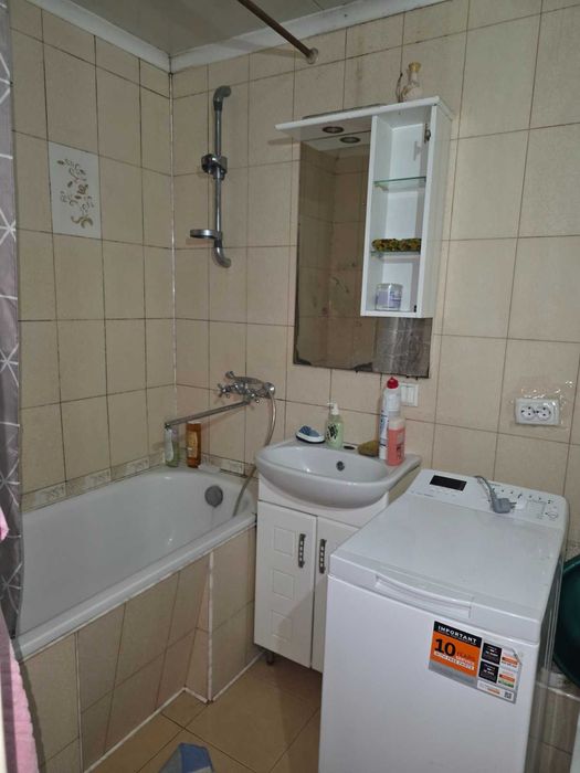 Здам 1 кімнатну на Бульварі Леся Курбаса 18А, ремонт.