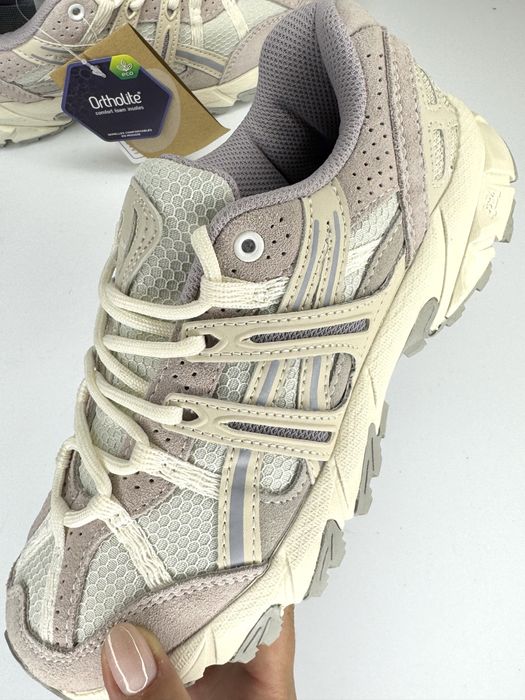 Кроссовки ASICS новые - 45,42,41 размеры есть в наличии