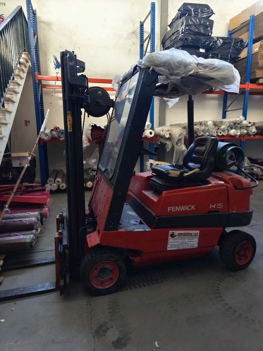 Empilhador H15 FENWICK Gás