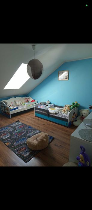 Sprzedam dwa łóżeczka