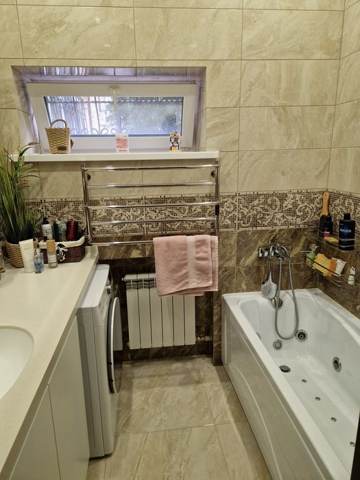 2-ух кімнатна квартира, вул.Метробудівська 13/10