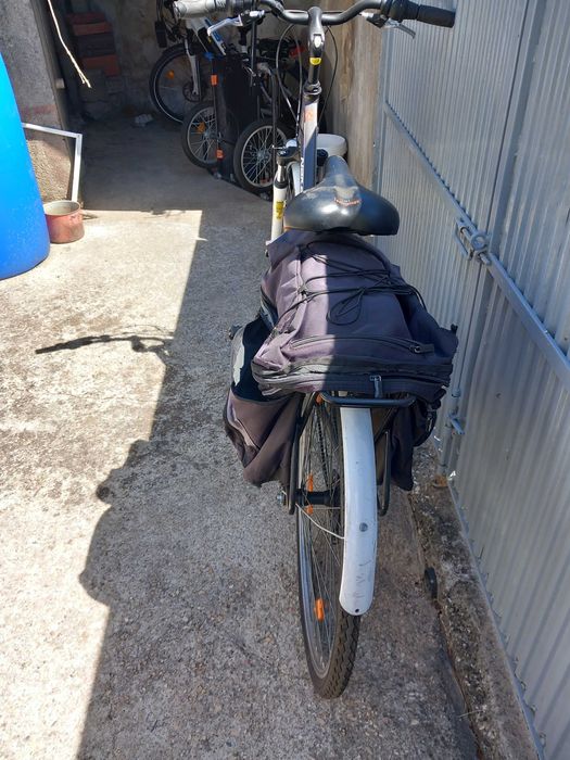 Bicicleta de senhora