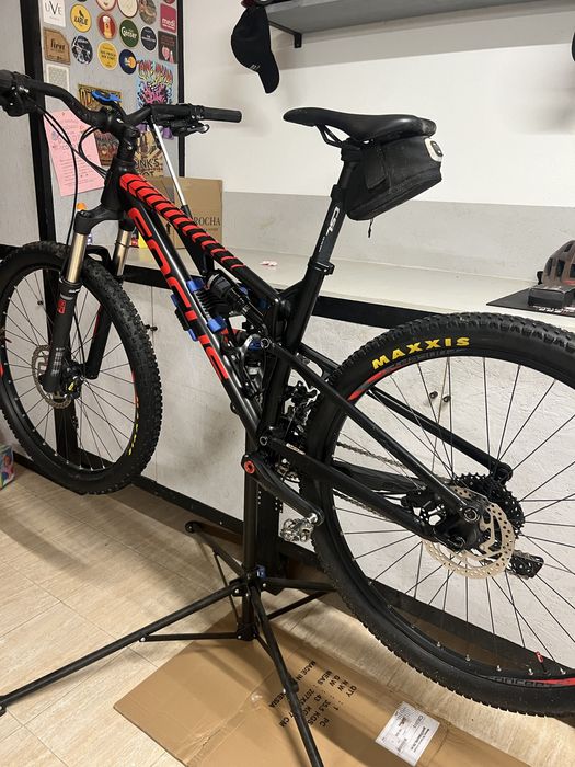 Bicicleta Focus Spine 27.5 Suspensão total