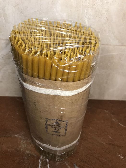 Свічки Воскові різної довжини, товщини бжолиний віск. Восковые свечи.