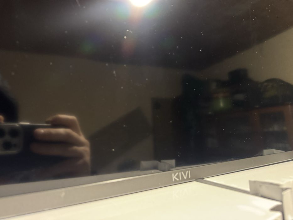 Smart tv Телевизор Kivi 43UR50GU 43 диагональ под ремонт или запчасти