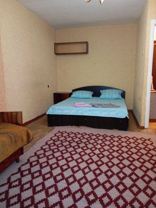 ПОДОБОВО. район з.д. Вокзалу (пішки)