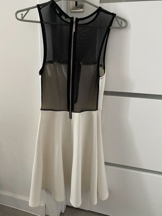 Elegancka sukienka