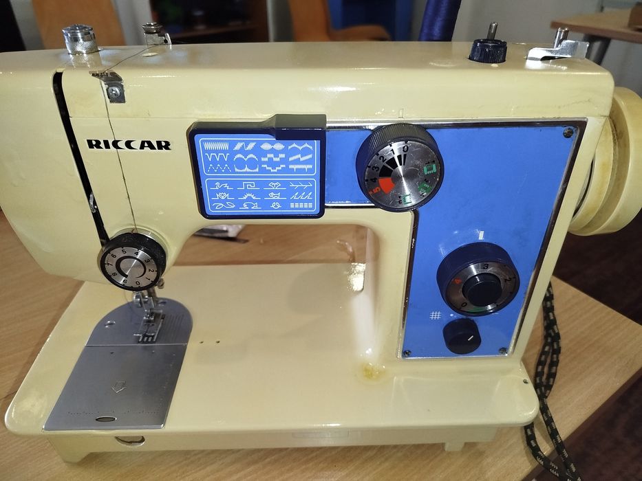 Máquina de costura