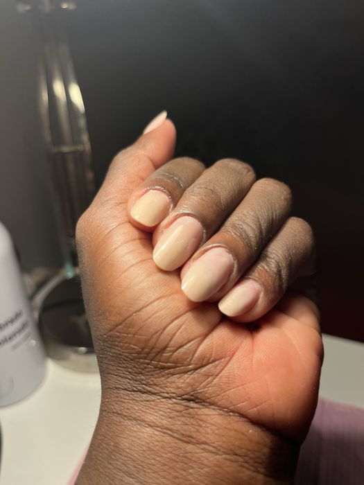 Faço unhas em Alhos vedros