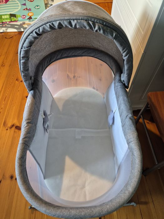 Kołyska niemowlęca