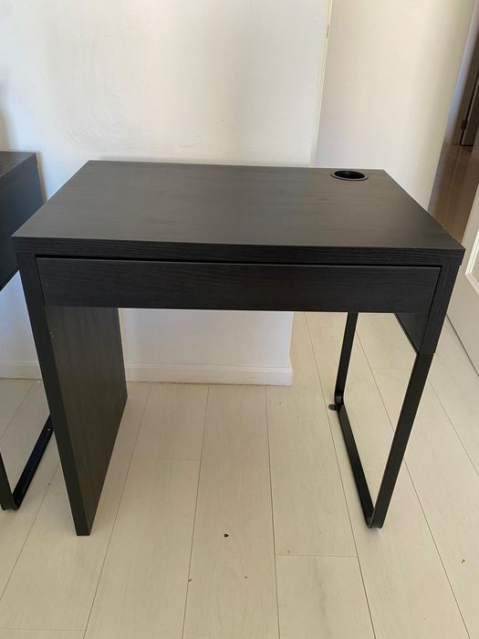 Ikea - Secretária preta