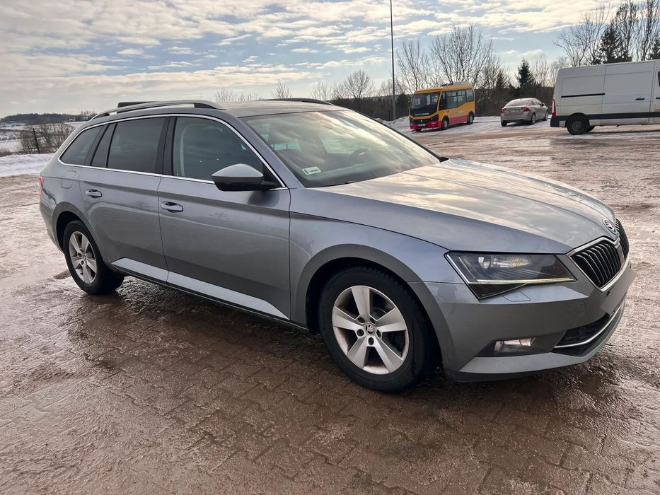 Skoda Superb ŠKODA SUPERB 2.0 TDI 4x4 • właściciel, bezwypadkowa