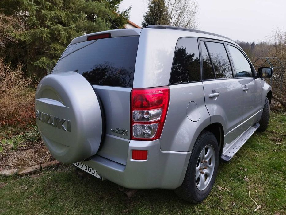samochód Suzuki Grand Vitara 2