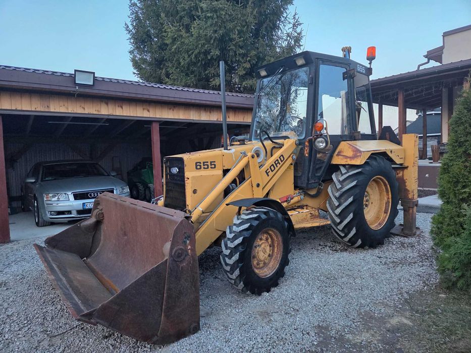 koparko-ładowarka Ford 655/ 4 łyżki /