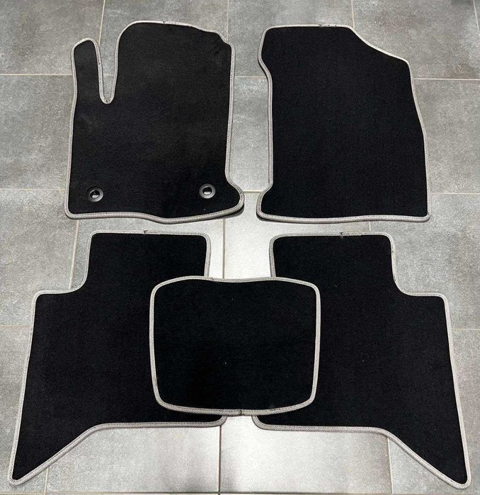 Ворсові коврики для Тайоти\ Toyota Hilux\ Highlander\ Corolla\ Camry