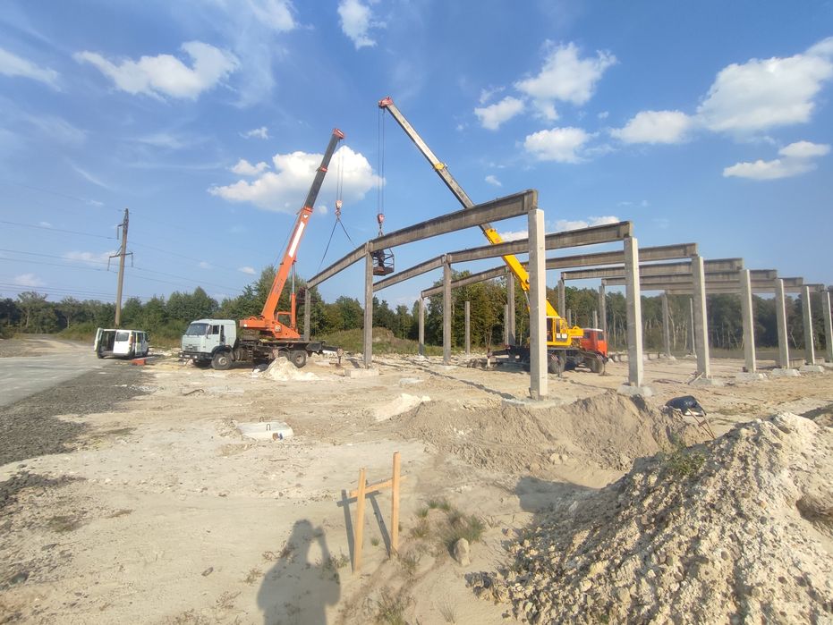 Послуги автокранів 25 тонн 28 метрів Волинська область є люлька