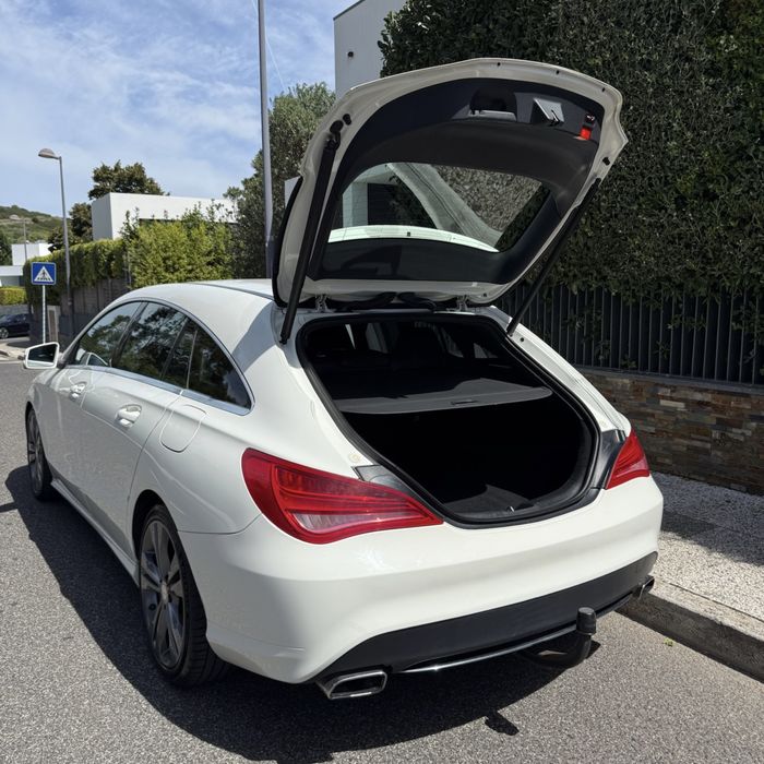 MERCEDES CLA 200d AUTO **DESDE 229€ MES**