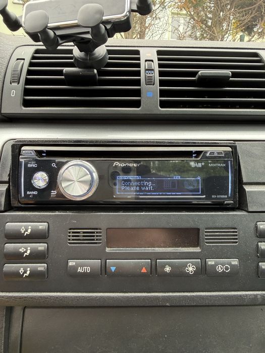 Sprzedam radio pioneer deh-x8700dab