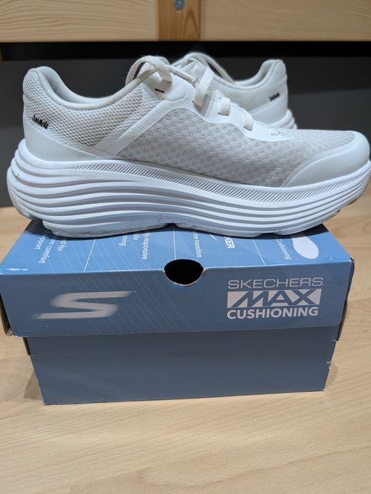 Buty skechers białe