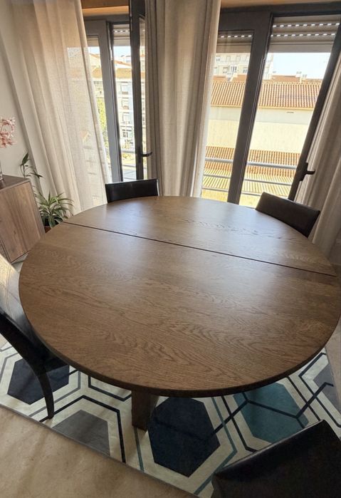 Mesa de Sala /  MÖRBYLÅNGA