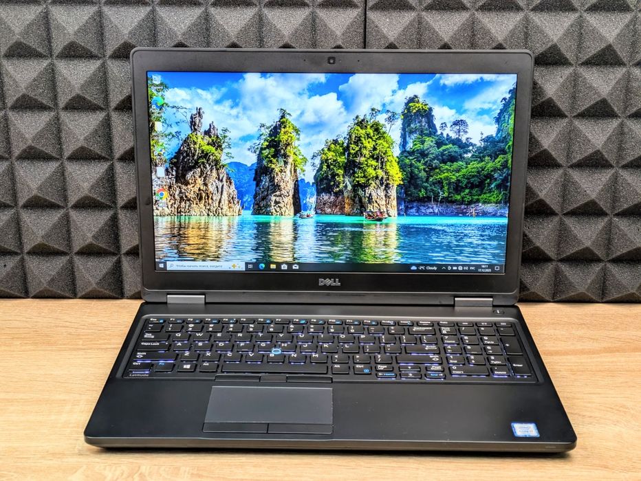 Ноутбук Dell 5580 i7 7820HQ GT 940MX 16/256ssd