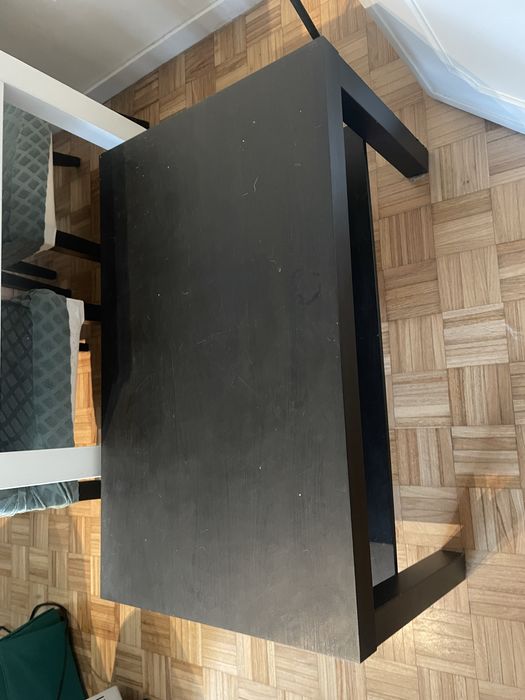 Mesa de centro IKEA preta