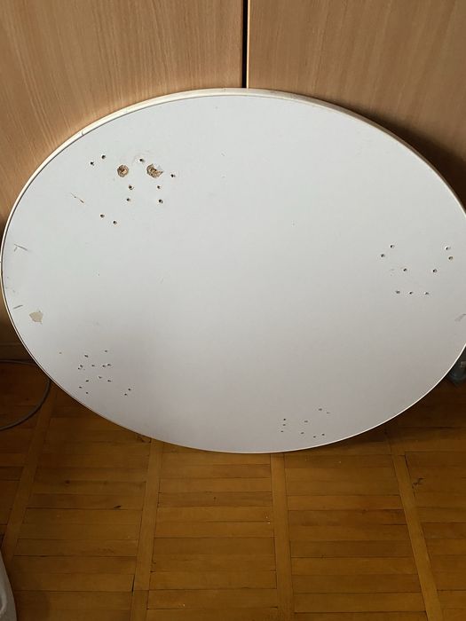 Продам круглий стол