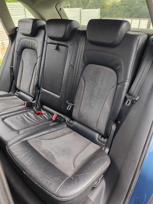 Сидіння салон ауді Audi Q5 алькантара.