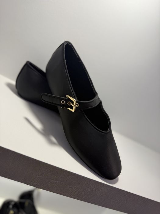 Жіноче взуття, балетки НМ