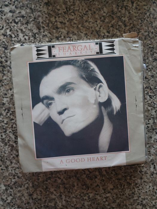 Discos vinil single 2€ unidade. Bom estado de conservação