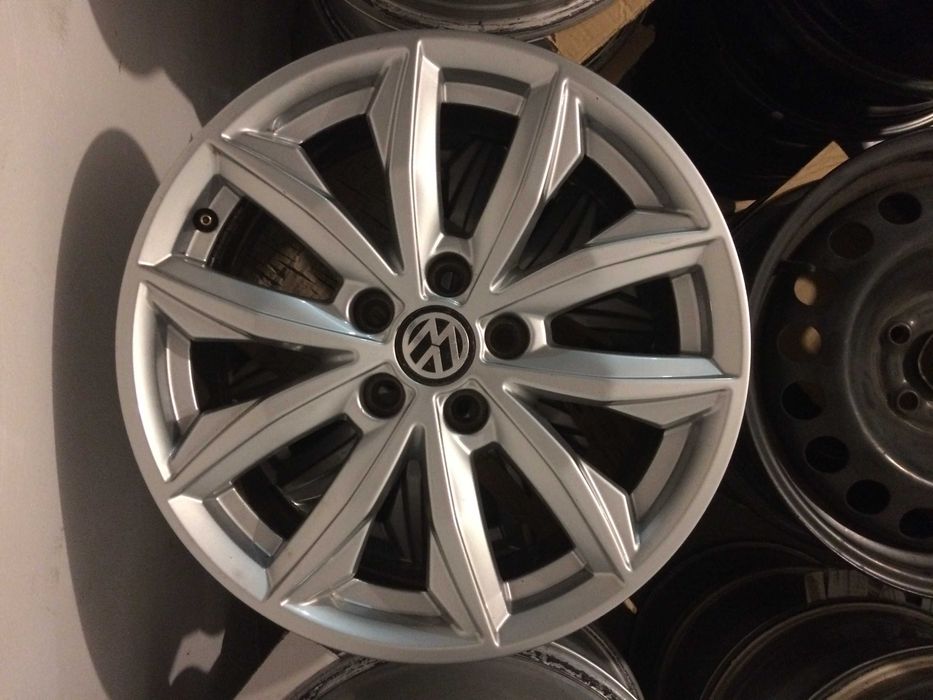 Felgi 17 OEM Audi VW Skoda Seat 7x17 5x112 Jak nowe!!