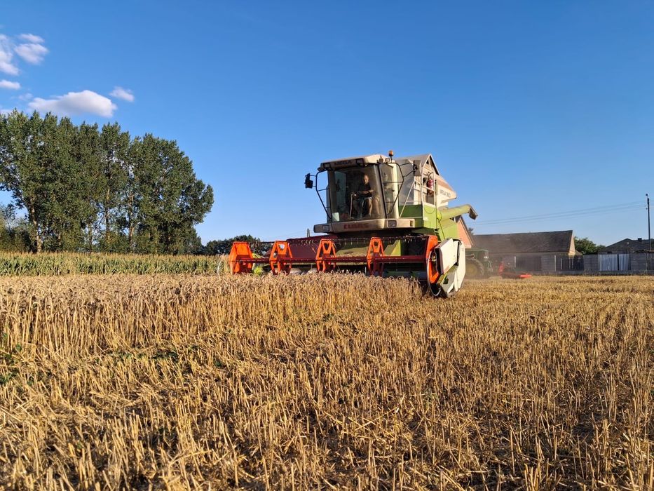 Kombajn Claas Mega 360