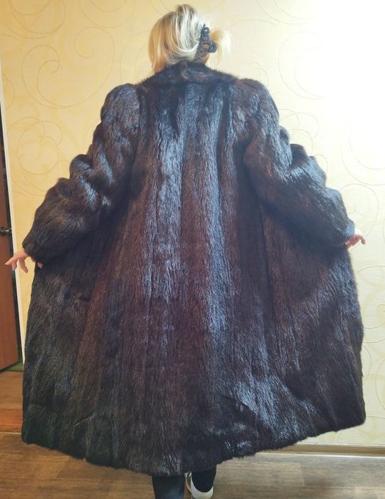 Шуба натуральна довга